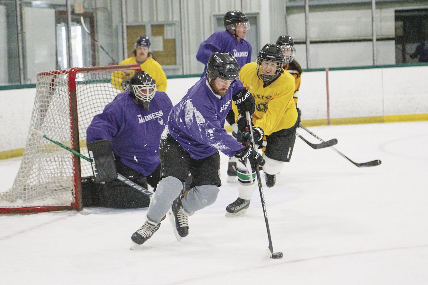Hockey jamboree raises over $4,000 for American Legion